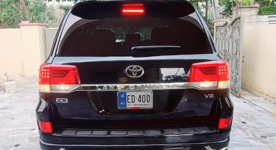 Back - Toyota Land Cruiser V8 Rent A Car Lahore