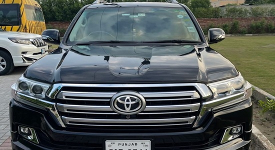 Front - Toyota Land Cruiser V8 Rent A Car Lahore