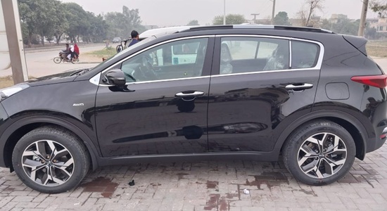 Side- Kia Sportage Rent a Car