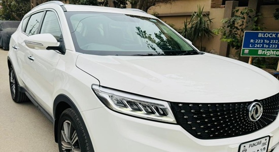 Side2 - DFSK Glory 580 Pro Rent a Car Lahore