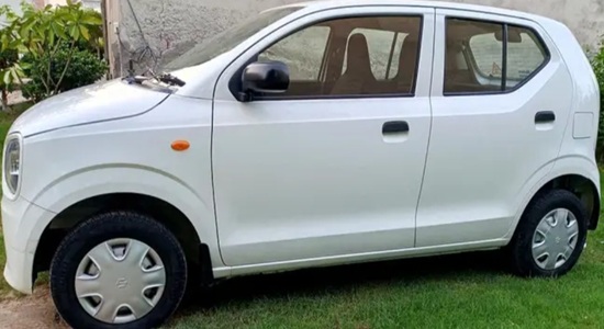 Full Side- Suzuki Alto Ren a Car Lahore